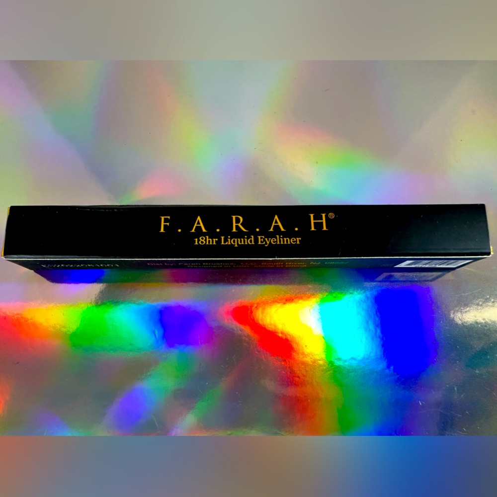 F.A.R.A.H. 18 hour liquid eyeliner in black velvet